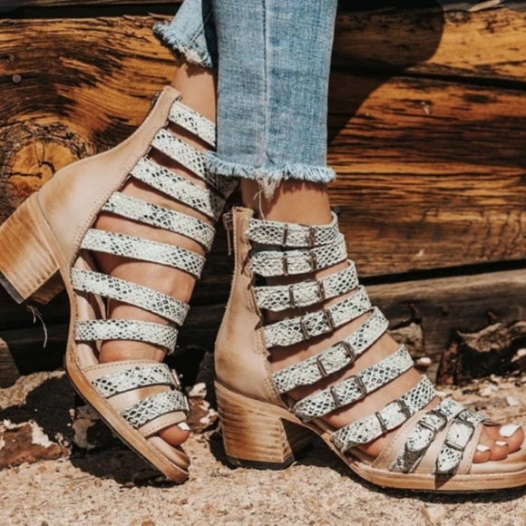 Freebird by Steven Snakeskin and Tan Sandals - Picture 1 of 8